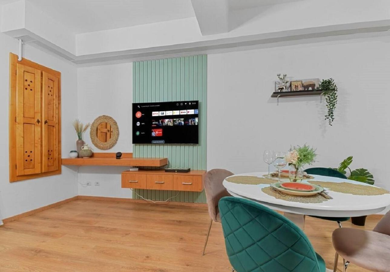 The Flower Clabucet Studio Predeal Exterior photo